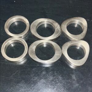 Pottery Barn - Set of 6 Brushed Stainless Napkin Rings - Used 1x